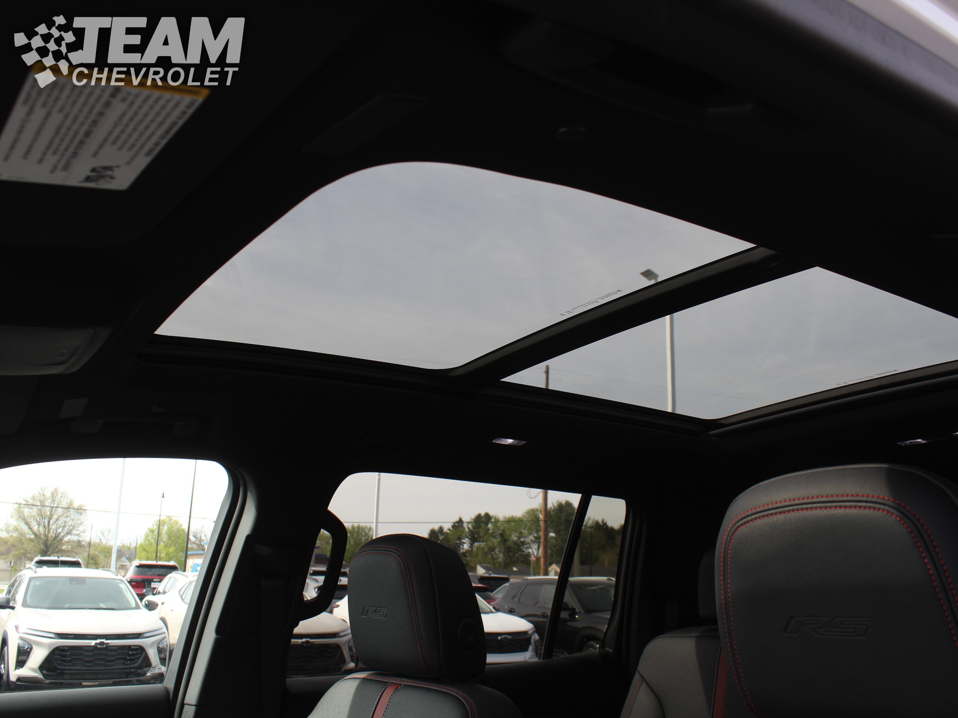 Used 2024 Chevrolet Traverse RS w/ LPO, Floor Liner Package image 13