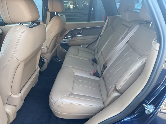 Used 2023 Land Rover Range Rover SE image 22