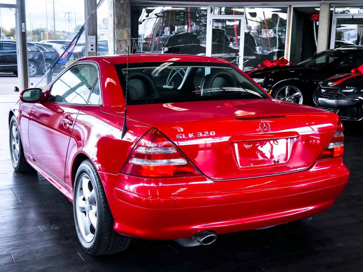 Used 2002 Mercedes-Benz SLK 320 image 12