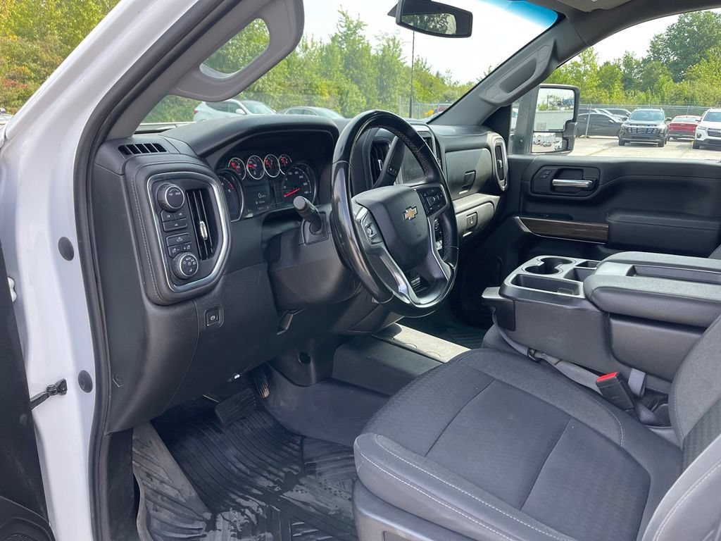 Used 2023 Chevrolet Silverado 2500 LT AWD/4WD image 13