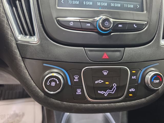 Used 2018 Chevrolet Malibu LT w/ LPO, Convenience Package 2 FWD image 15