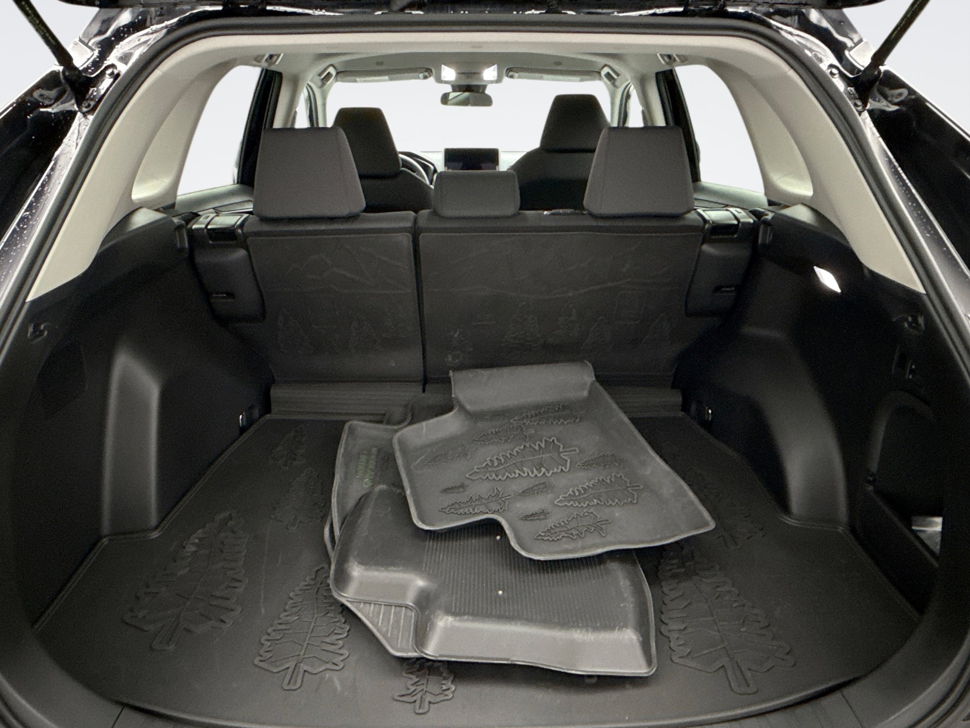 Used 2024 Toyota RAV4 AWD Hybrid image 19