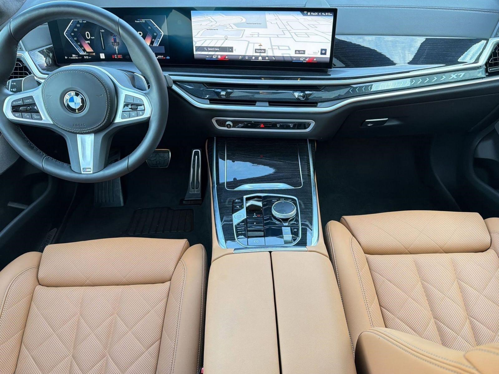 Used 2026 BMW X7 xDrive40i w/ M Sport Package AWD/4WD image 15