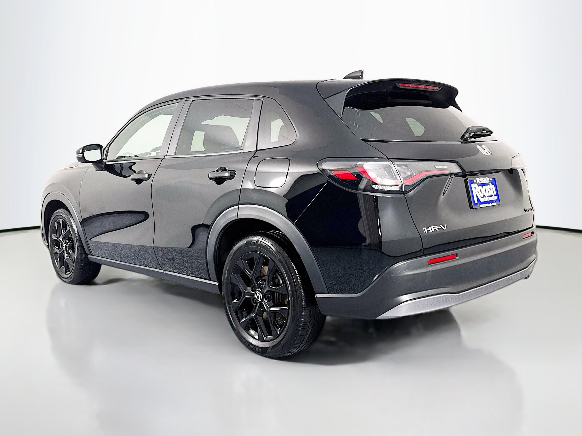 Certified 2023 Honda HR-V Sport image 7