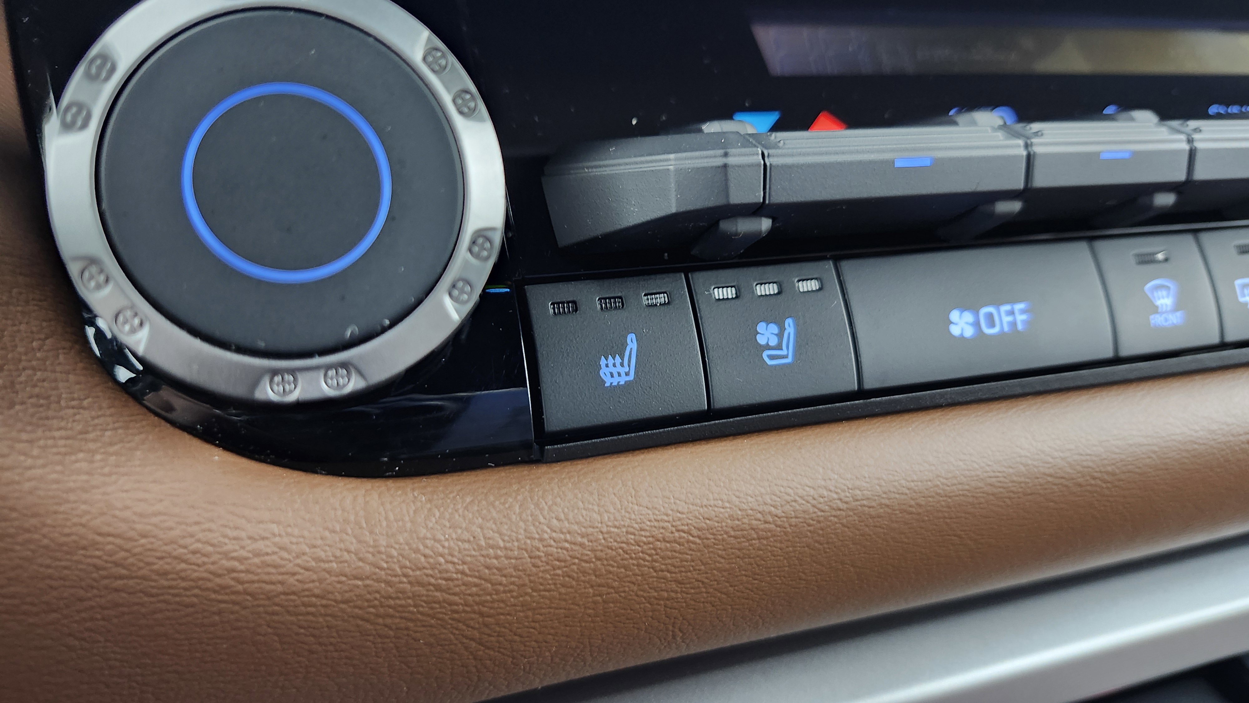 Used 2024 Toyota Tundra 1794 Edition image 8