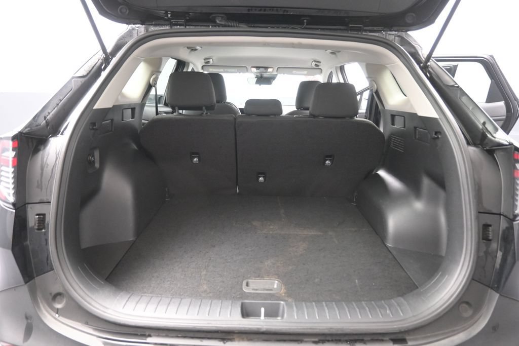 Used 2026 Kia Sportage LX FWD image 22