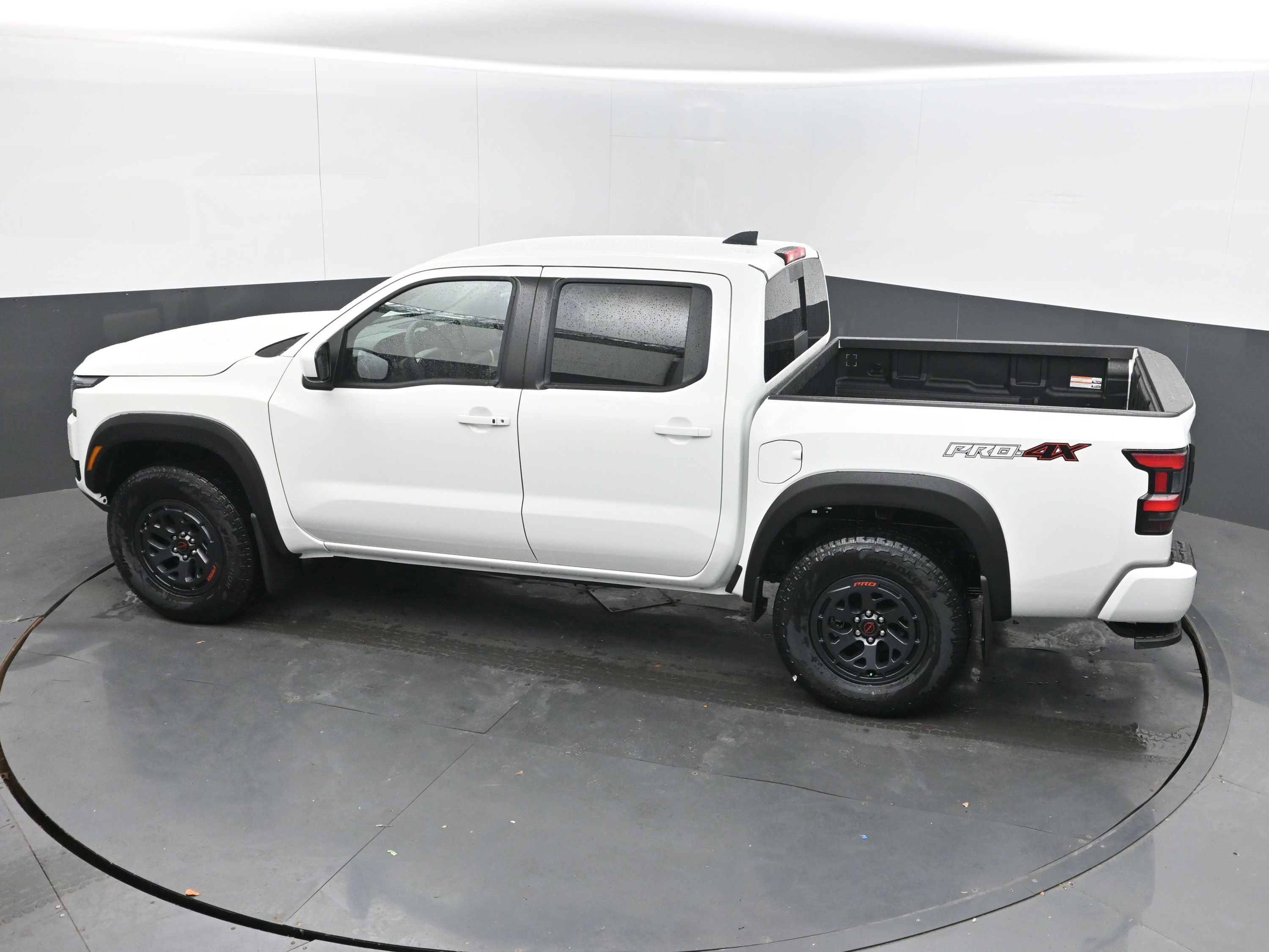 New 2026 Nissan Frontier PRO-4X AWD/4WD image 35