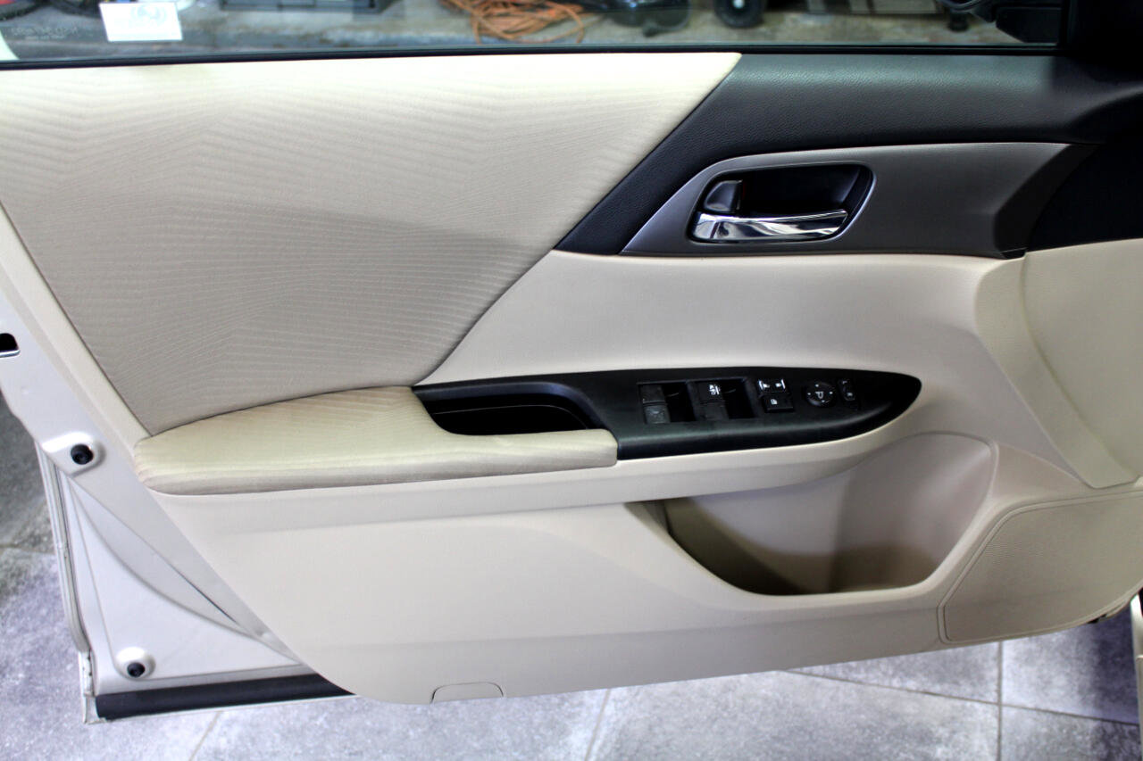 Used 2014 Honda Accord LX image 17