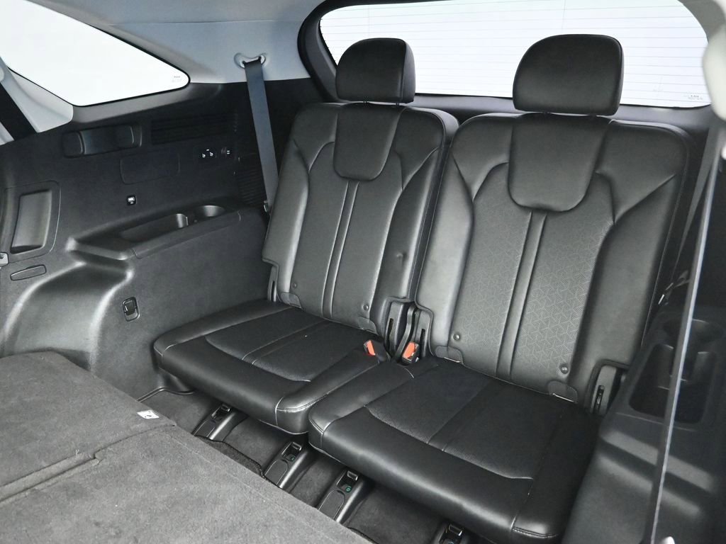 Used 2023 Kia Sorento S w/ Panoramic Sunroof Package image 27