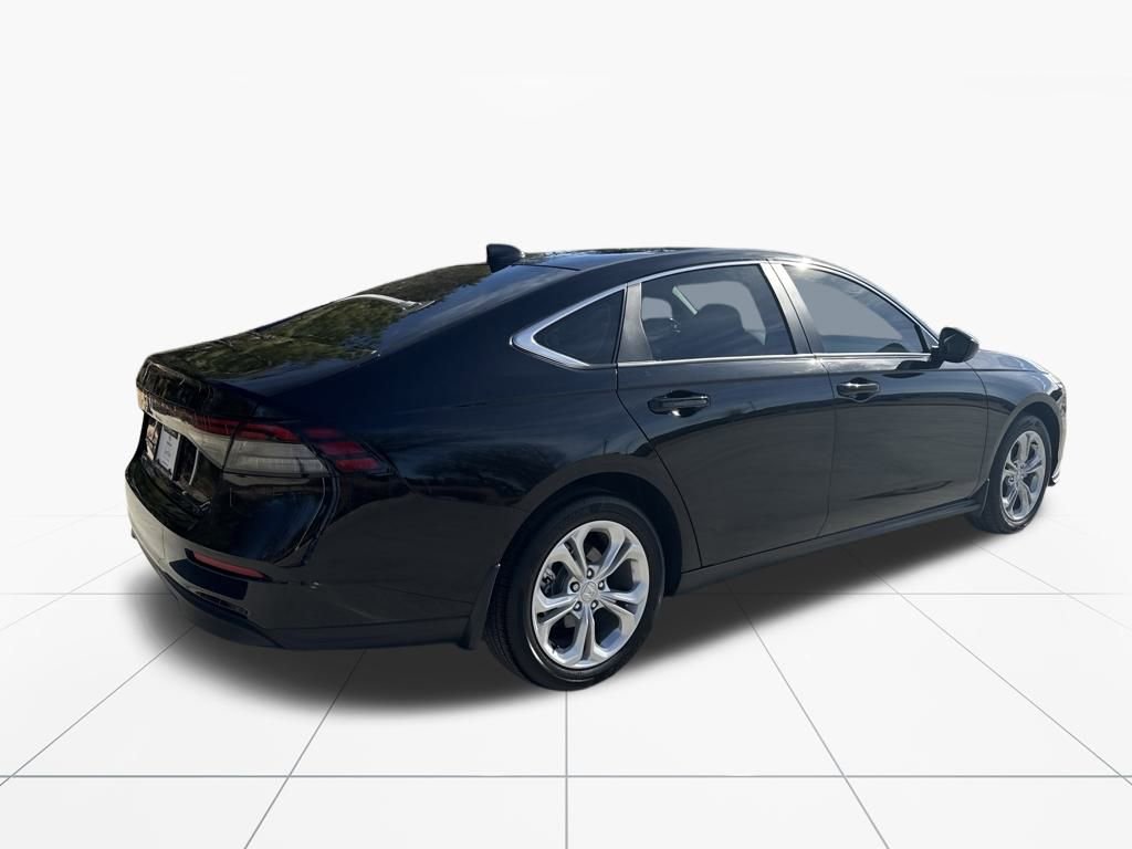 Used 2024 Honda Accord LX image 9