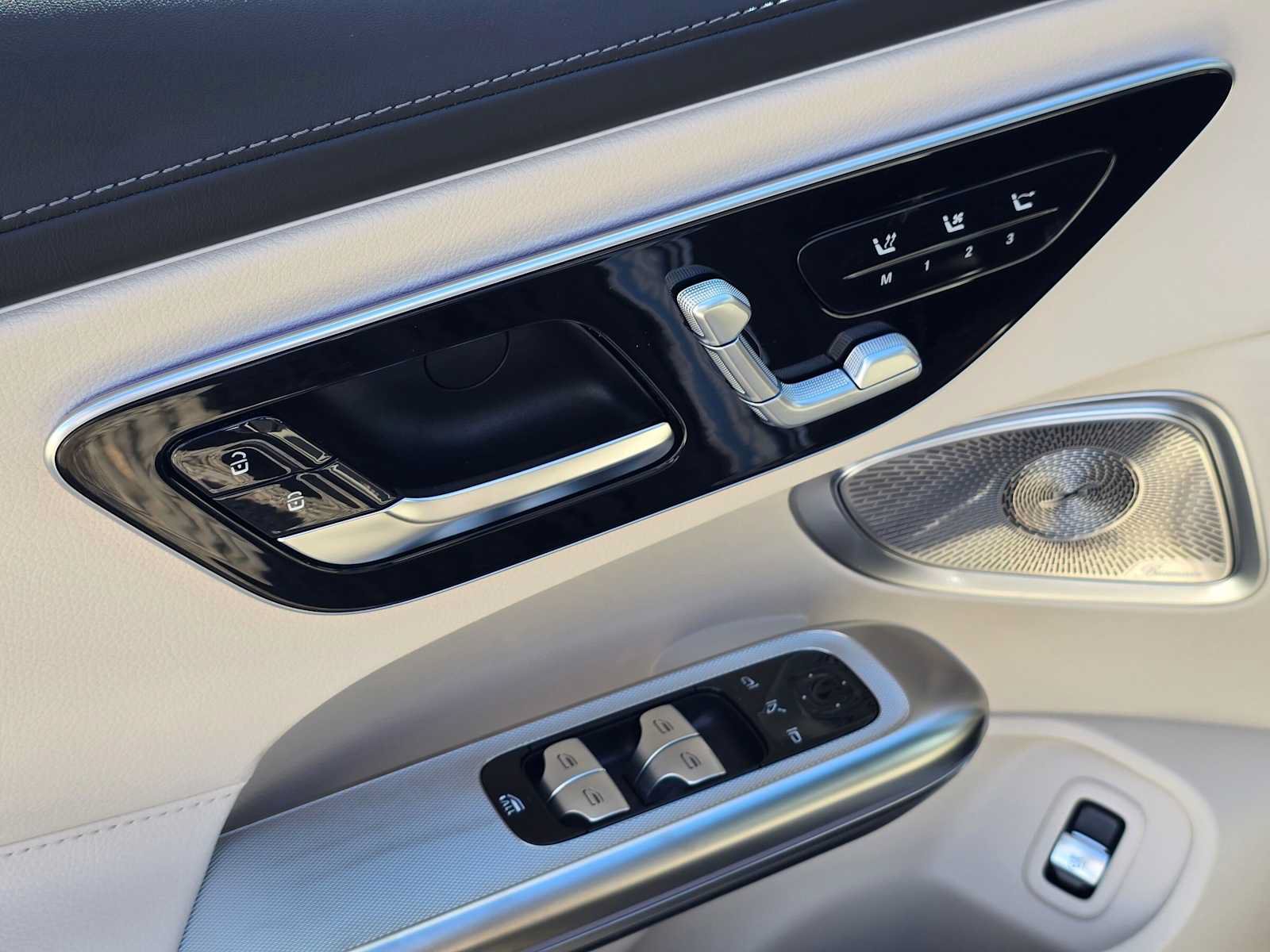 New 2027 Mercedes-Benz CLE 53 AMG 4MATIC Cabriolet image 17
