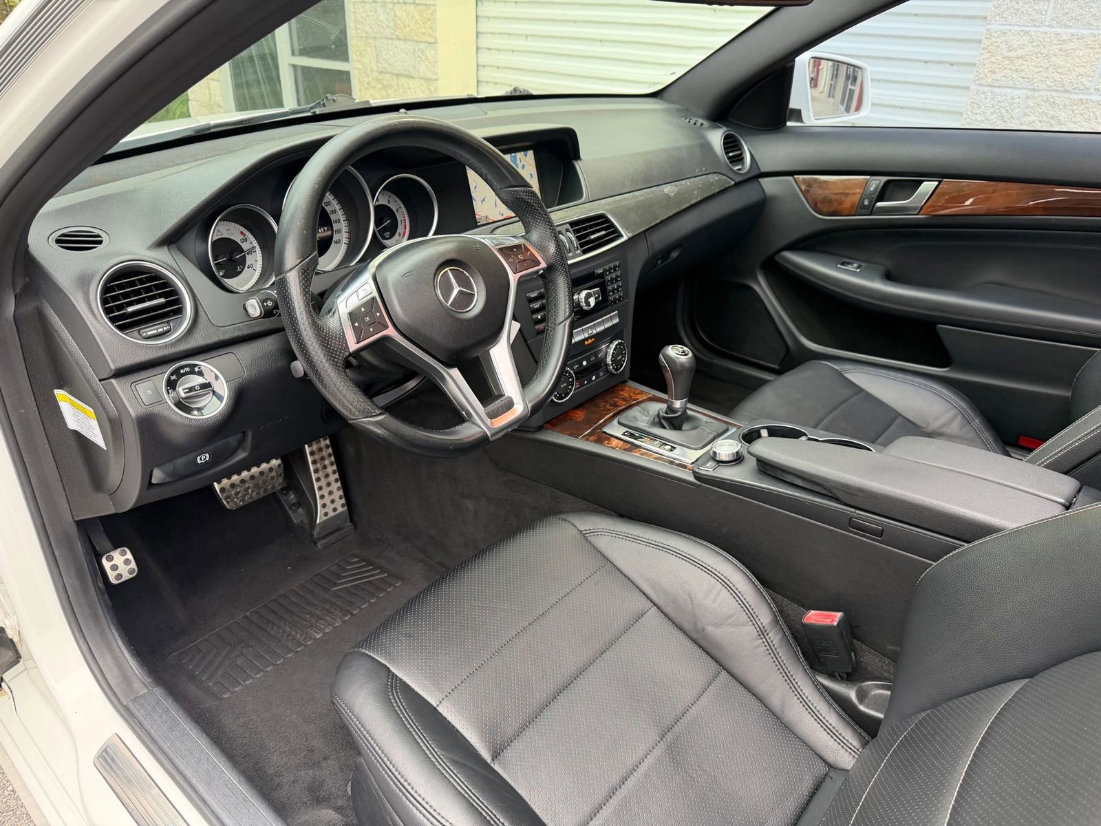 Used 2013 Mercedes-Benz C 250 Coupe image 26