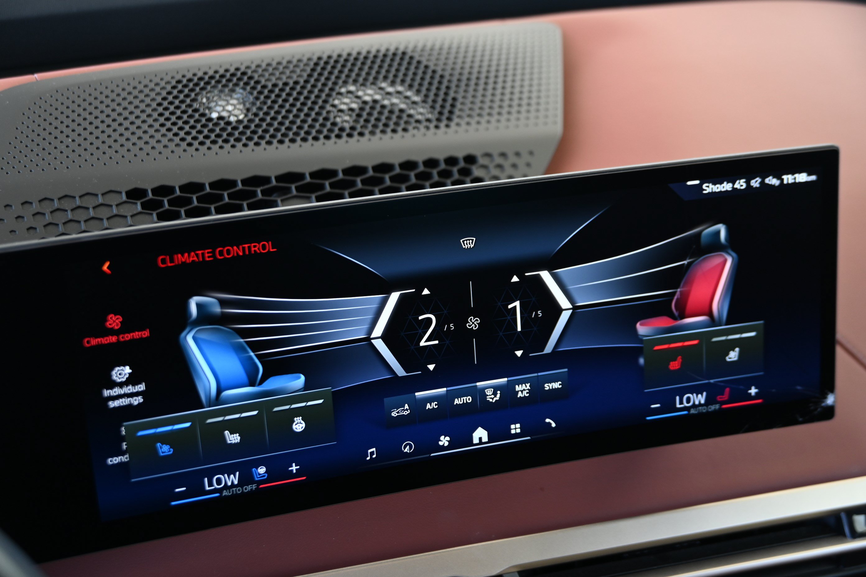Certified 2024 BMW iX M60 AWD/4WD image 18