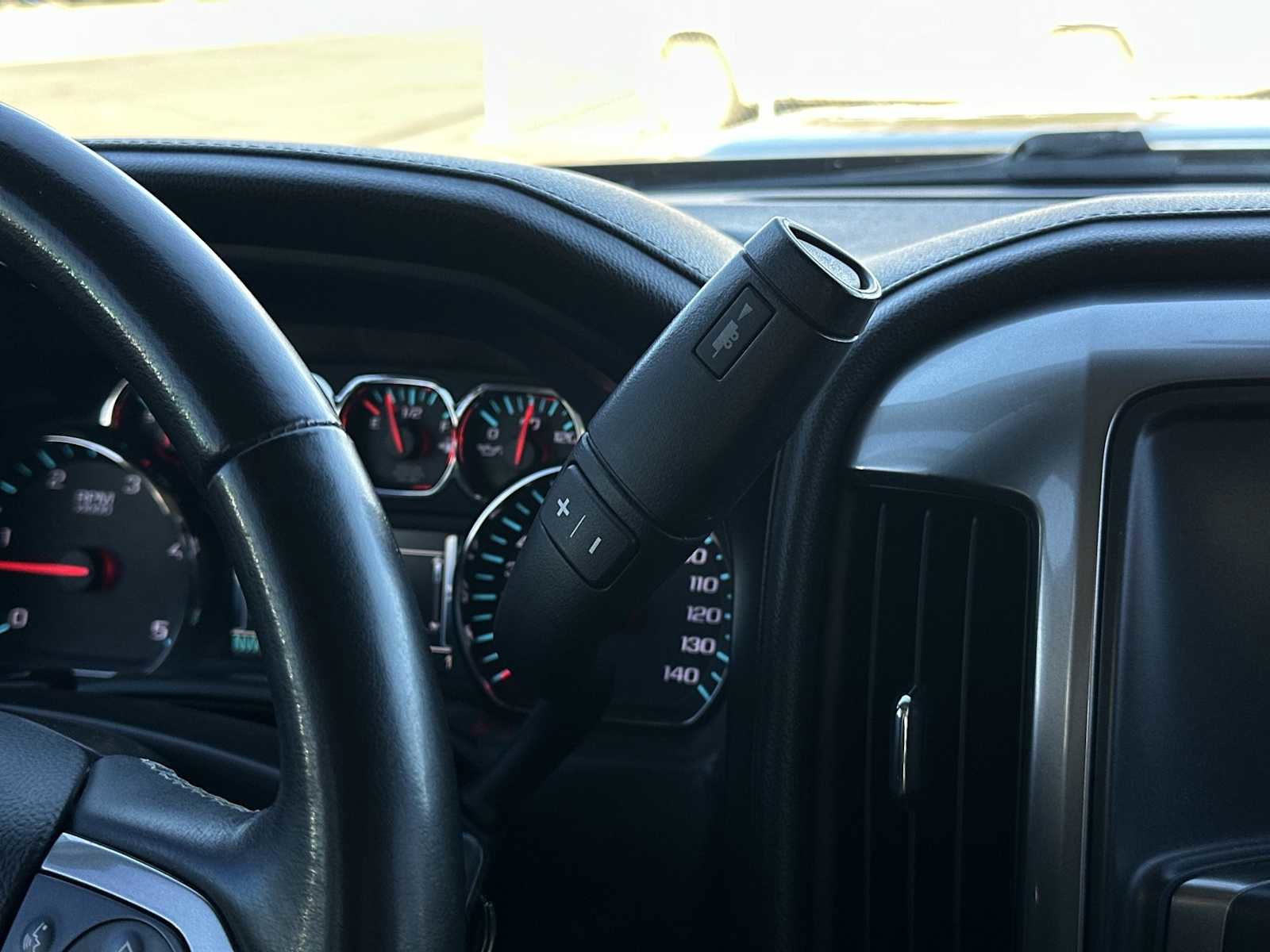 Used 2018 Chevrolet Silverado 2500 LTZ w/ Duramax Plus Package image 20