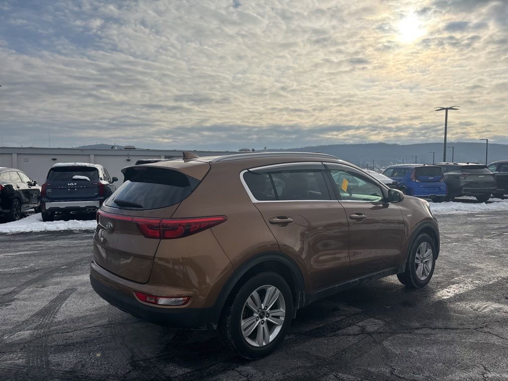 Certified 2019 Kia Sportage LX w/ LX Popular Package image 2