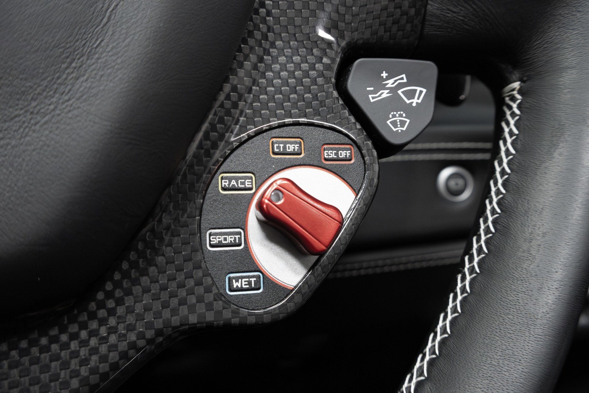 Used 2016 Ferrari 488 Spider image 79