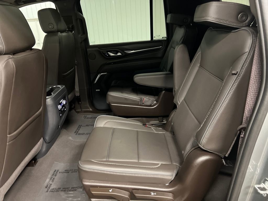 Certified 2024 GMC Yukon XL Denali AWD/4WD image 14