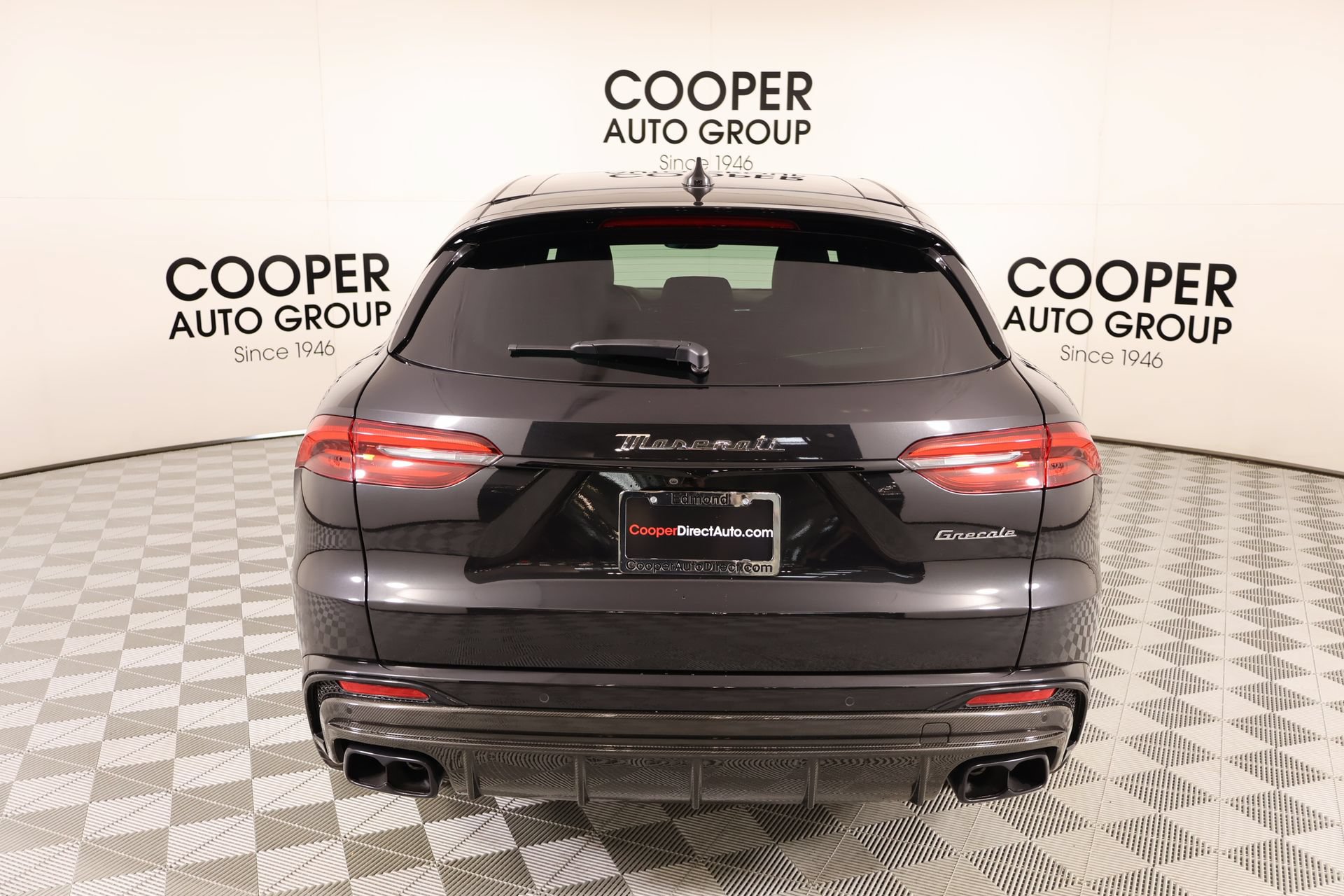 Used 2024 Maserati Grecale Trofeo AWD/4WD image 22
