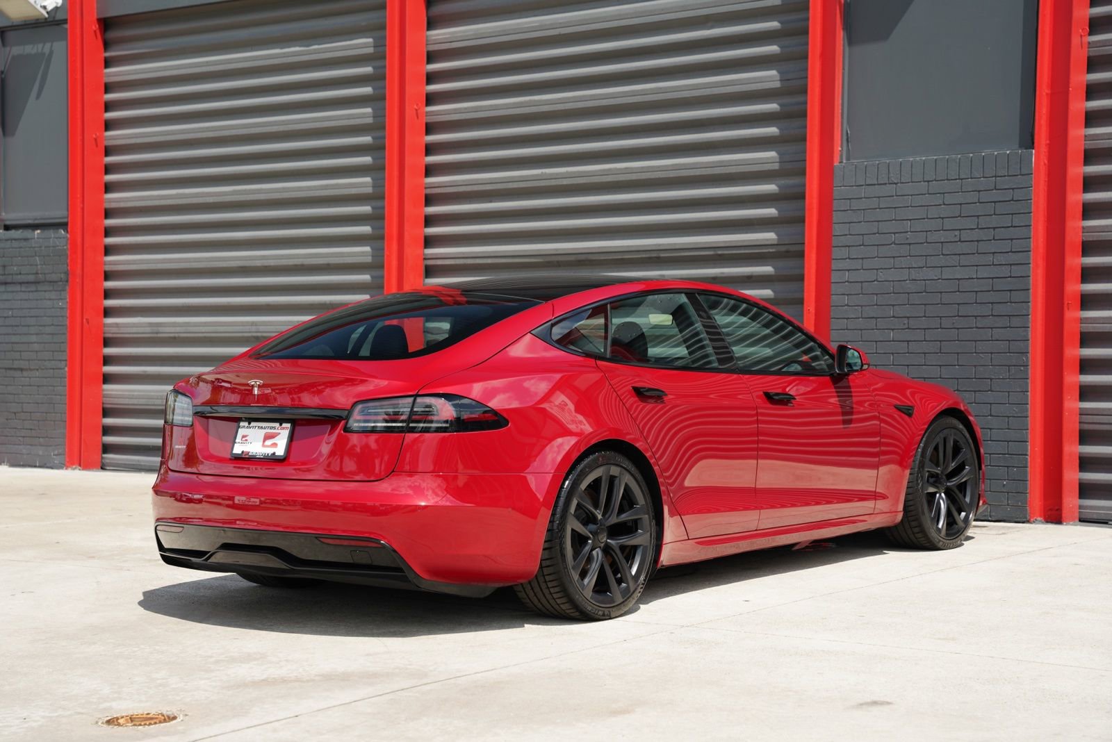 Used 2022 Tesla Model S image 5