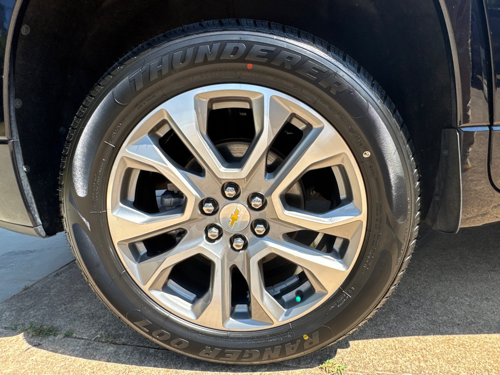 Used 2020 Chevrolet Traverse Premier FWD image 22