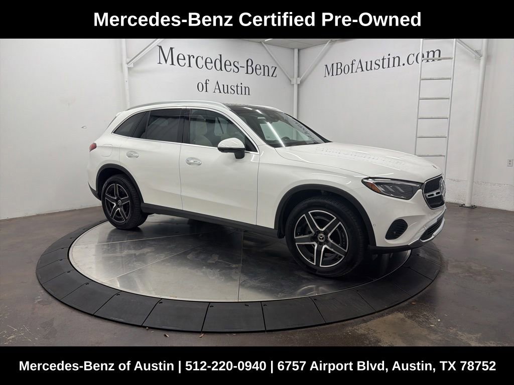 Certified 2026 Mercedes-Benz GLC 300 image 1