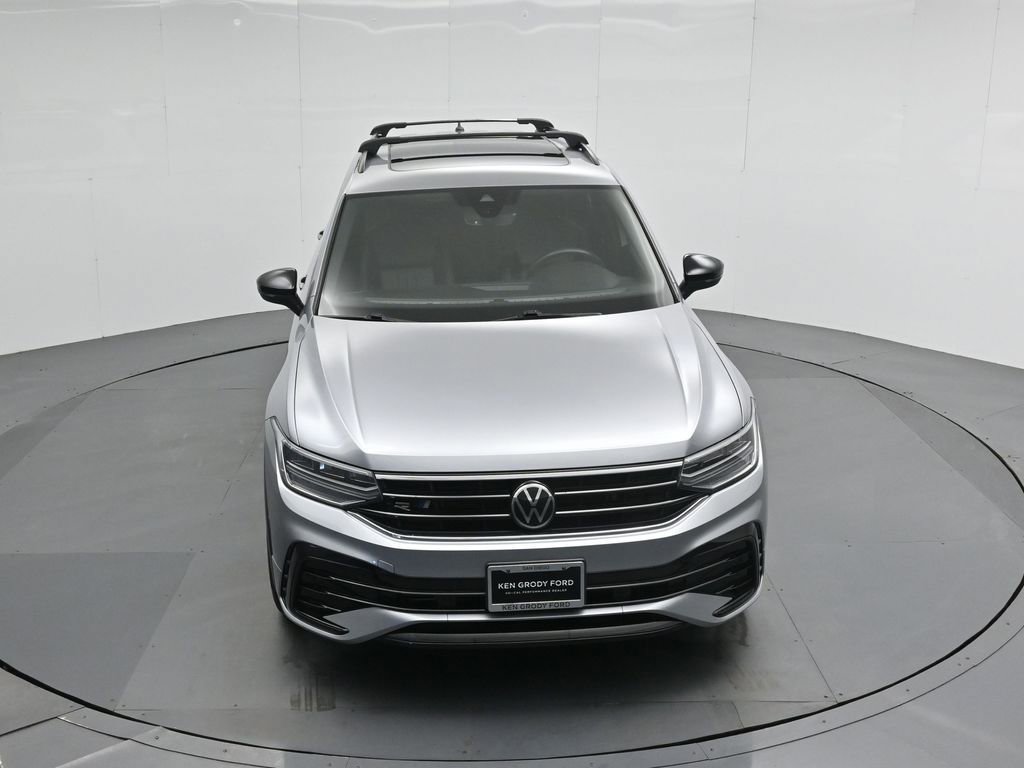 Used 2023 Volkswagen Tiguan SE R-Line FWD image 35