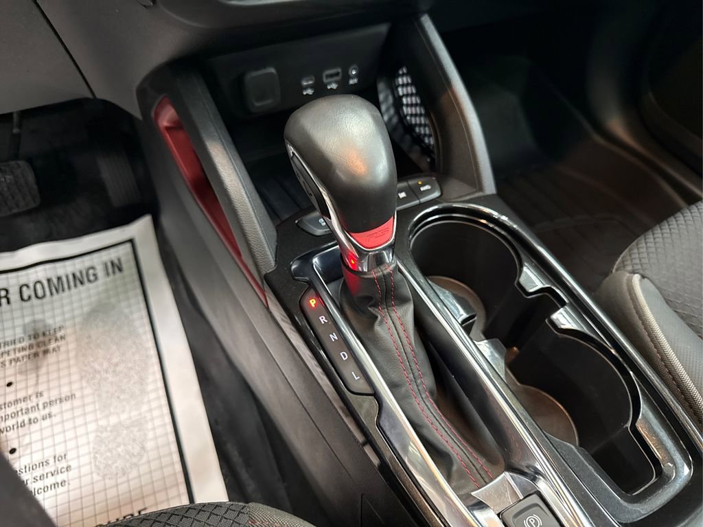 Used 2023 Chevrolet TrailBlazer RS w/ Sun and Liftgate Package image 31