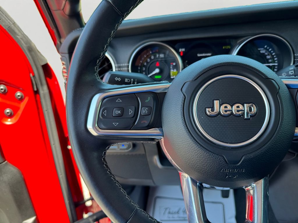 Used 2022 Jeep Wrangler Unlimited Sahara image 21