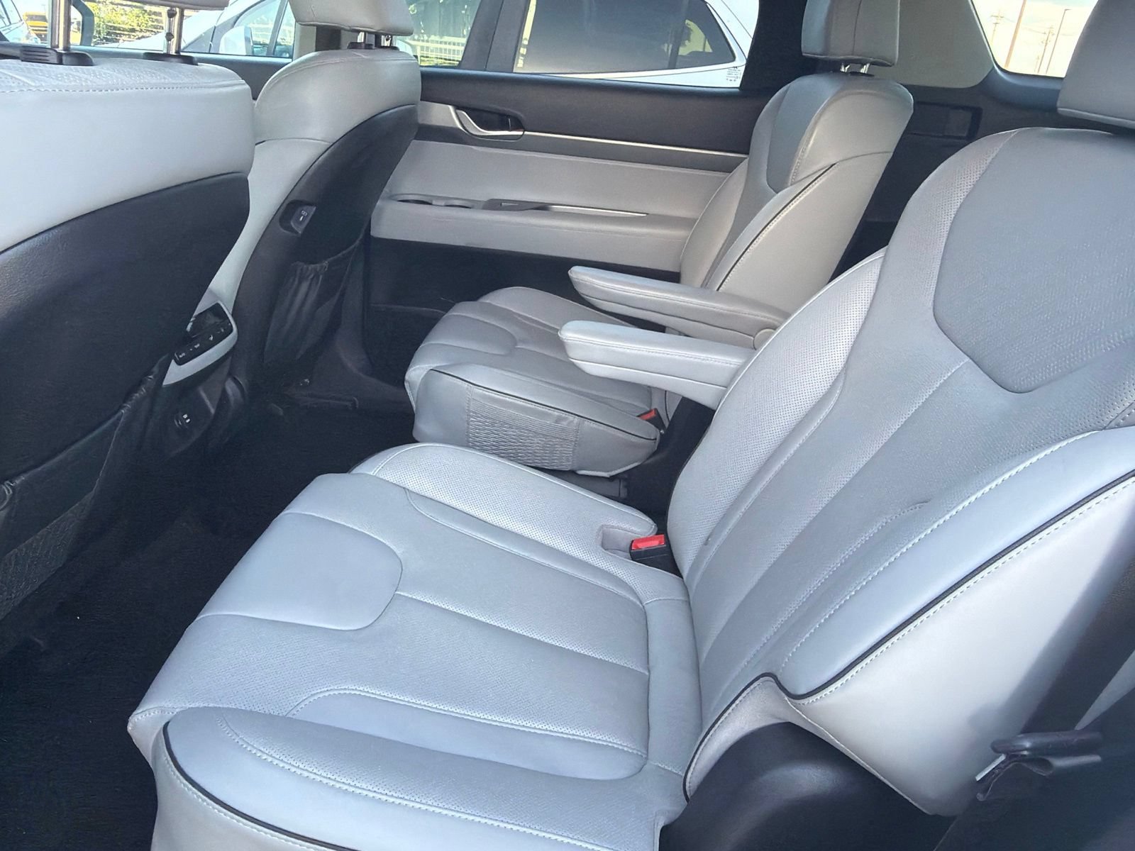 Used 2025 Hyundai Palisade SEL AWD/4WD image 11
