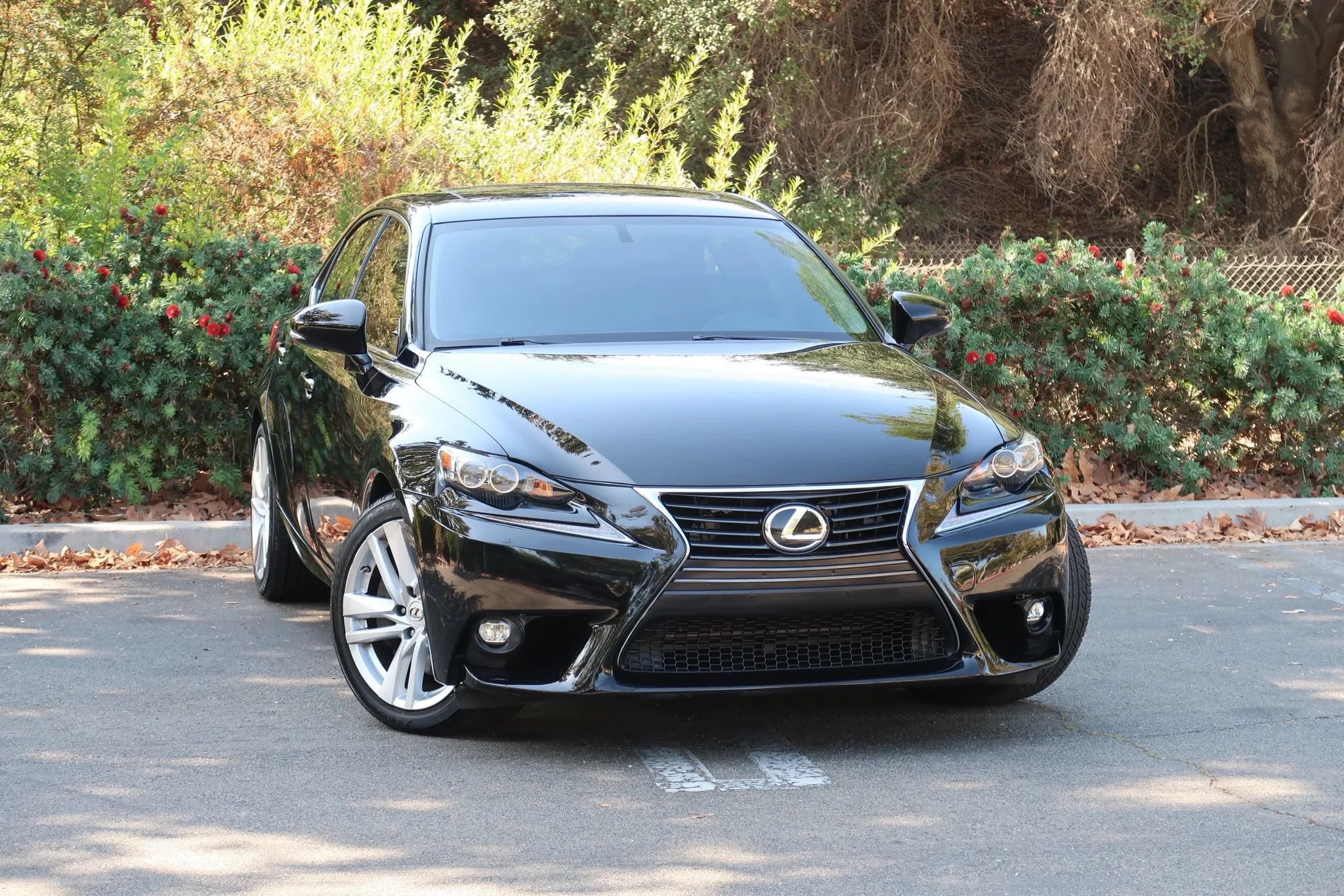 Used 2016 Lexus IS 300 AWD image 2