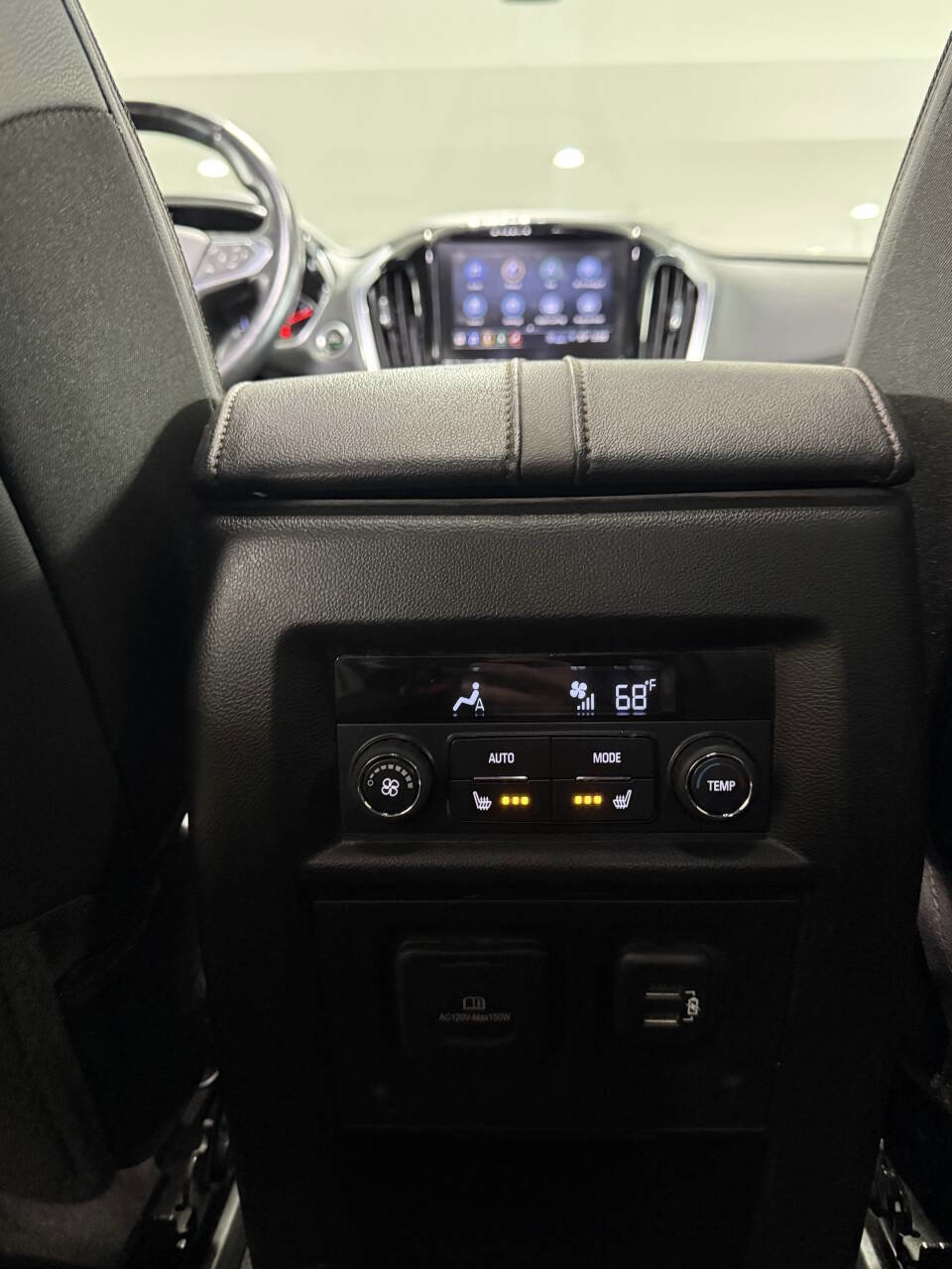 Used 2022 Chevrolet Traverse High Country w/ LPO, Floor Liner Package image 17