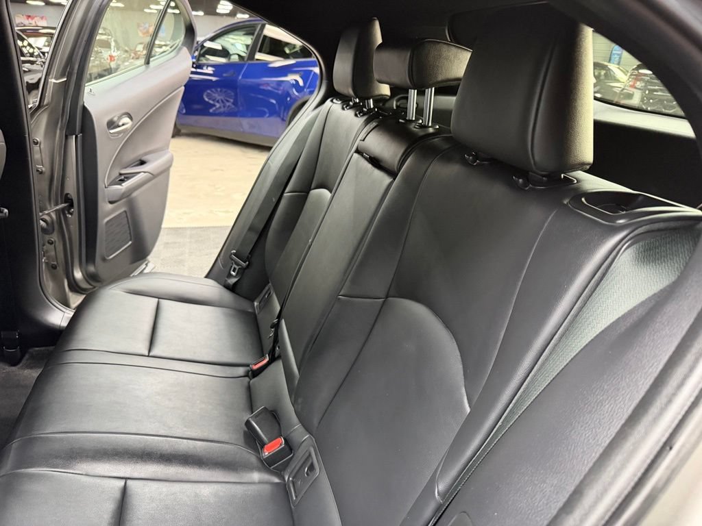 Used 2021 Lexus UX 200 w/ Accessory Package (Z1) FWD image 38