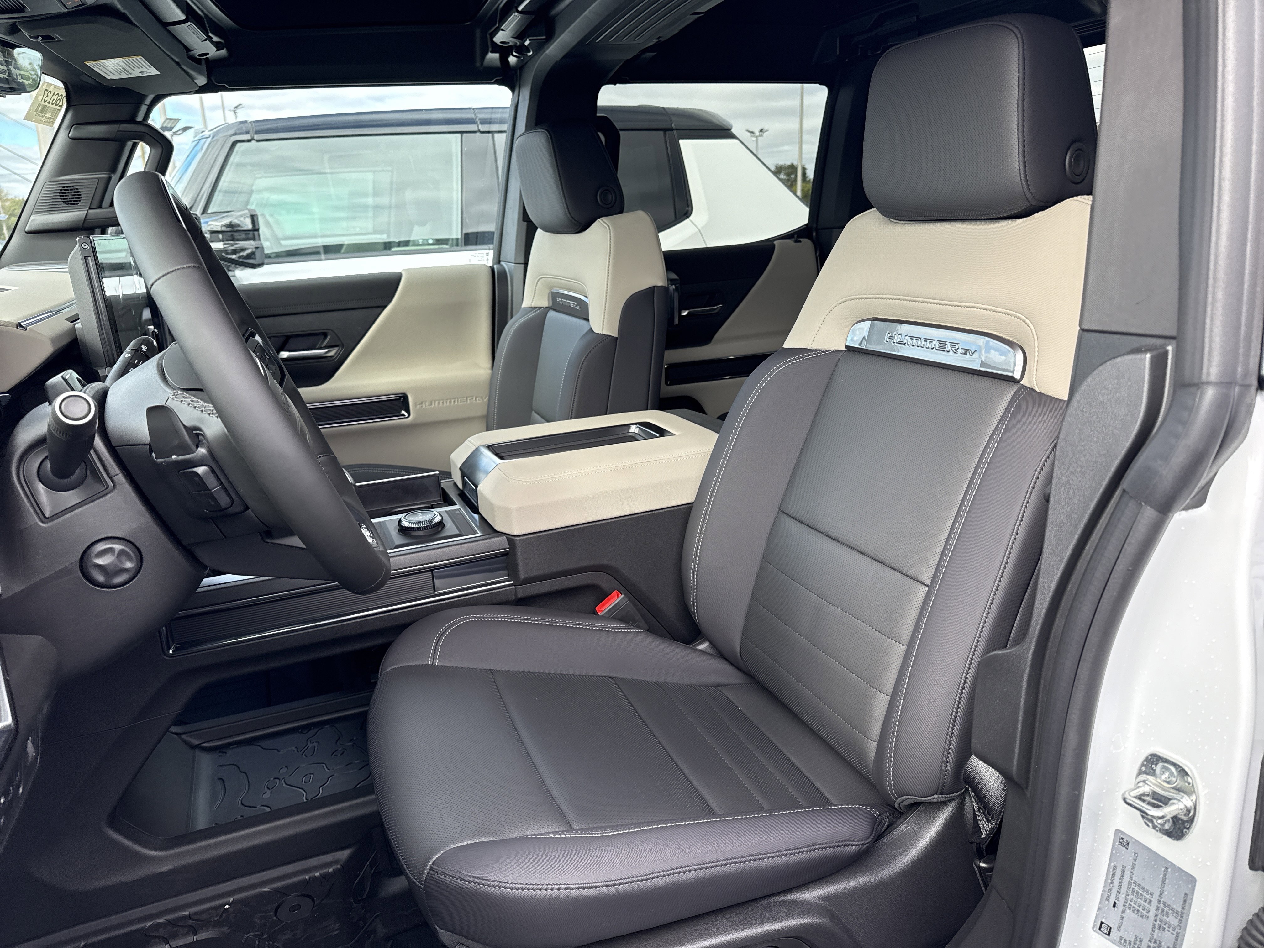 New 2026 GMC Hummer EV 4x4 Crew Cab image 10