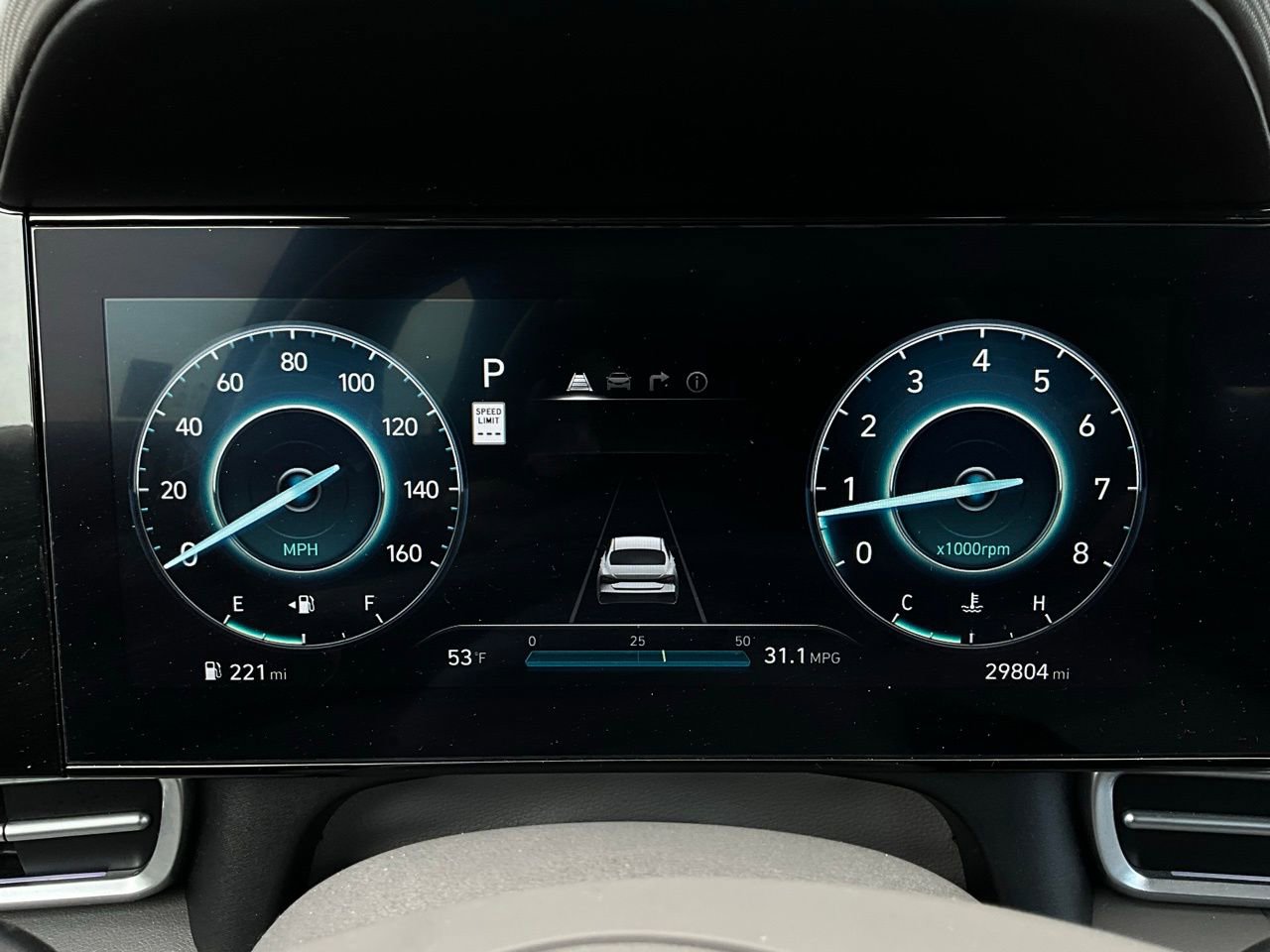 Used 2025 Hyundai Elantra SEL image 40