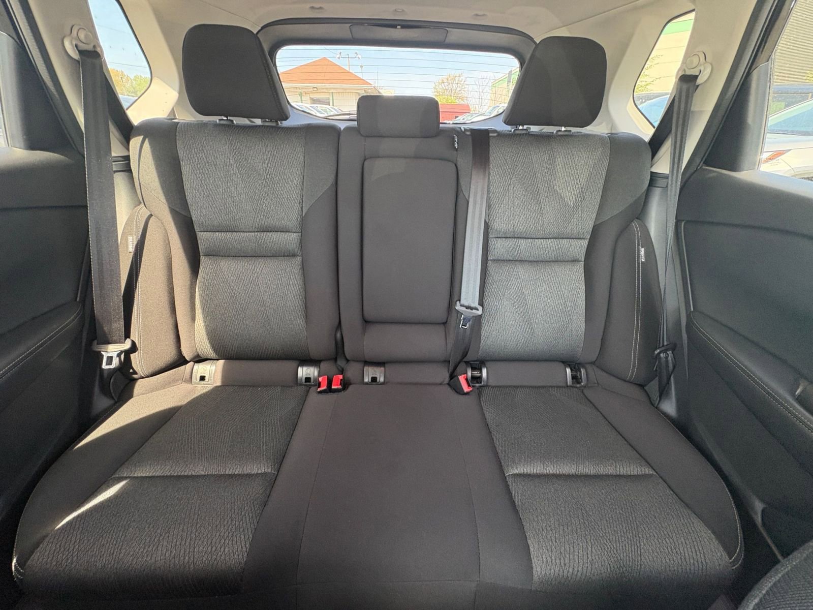 Used 2025 Nissan Rogue SV FWD image 41