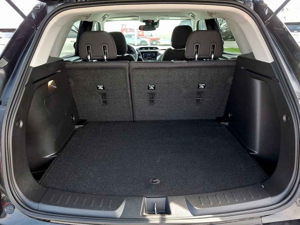 Used 2023 Chevrolet TrailBlazer LT w/ Convenience Package FWD image 28