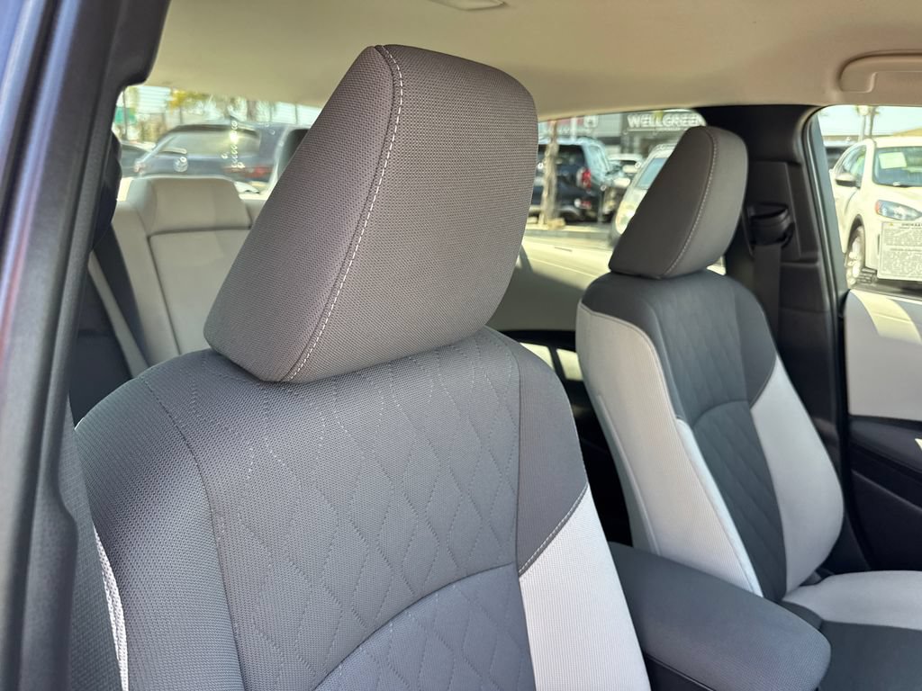 Used 2023 Toyota Corolla LE w/ Carpet Mat Package (TMS) FWD image 12