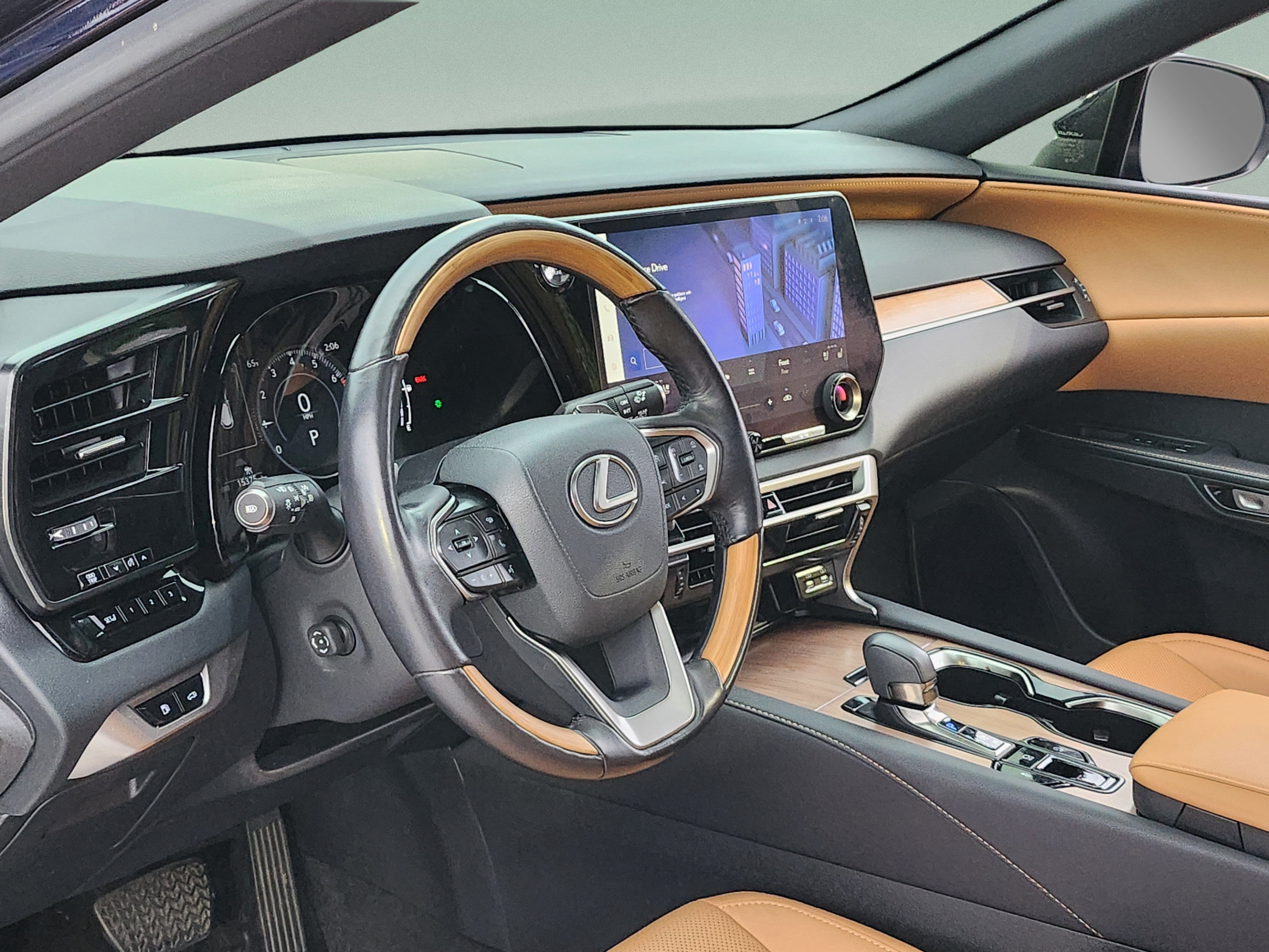 Used 2024 Lexus RX 350 Premium w/ Accessory Package (Z1) FWD image 11
