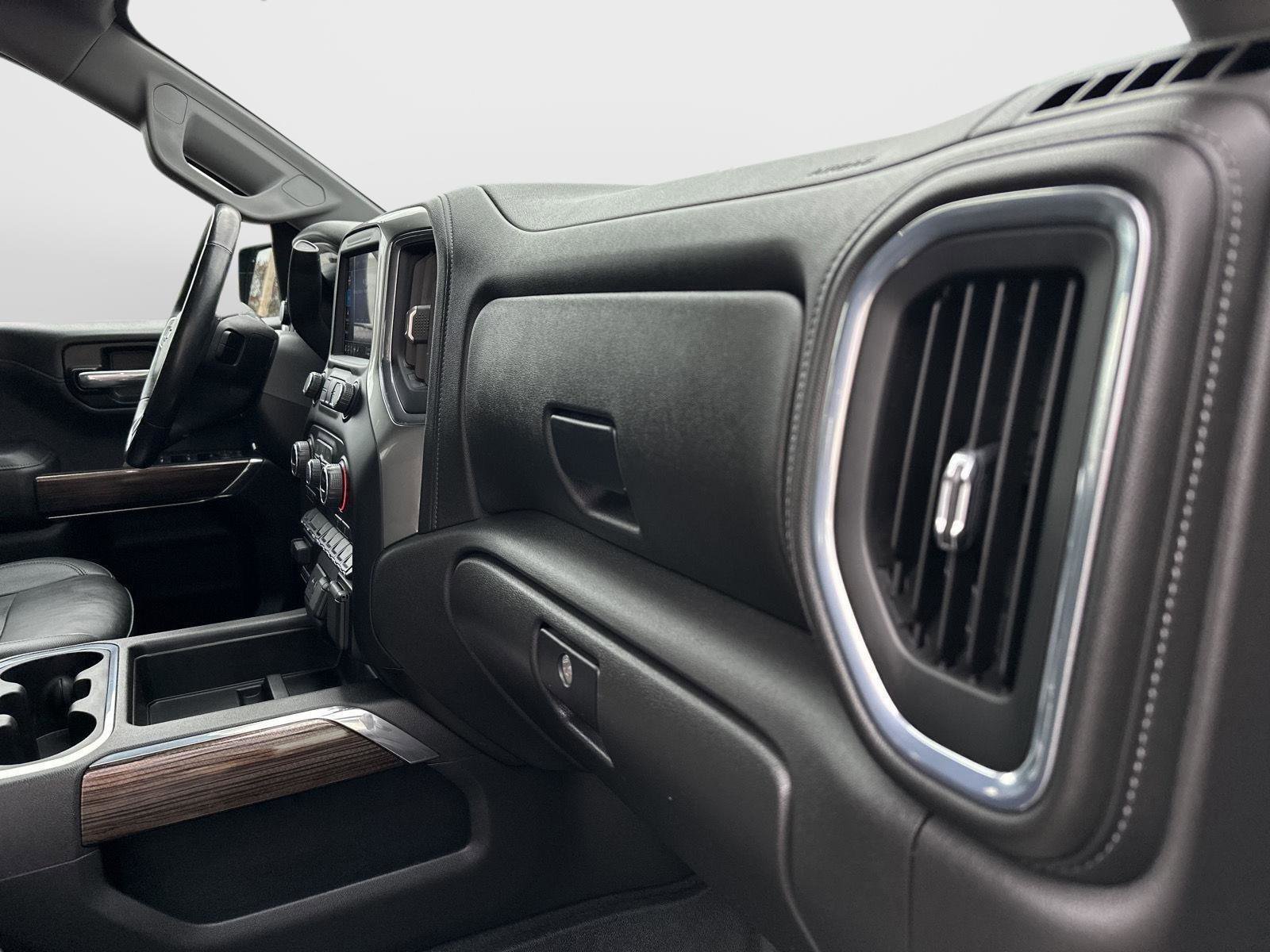 Used 2021 Chevrolet Silverado 1500 LT Trail Boss w/ LT Trail Boss Premium Package image 39