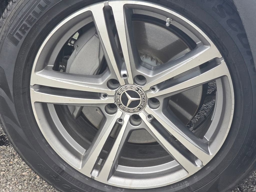 Certified 2022 Mercedes-Benz GLC 300 GLC 300 image 11