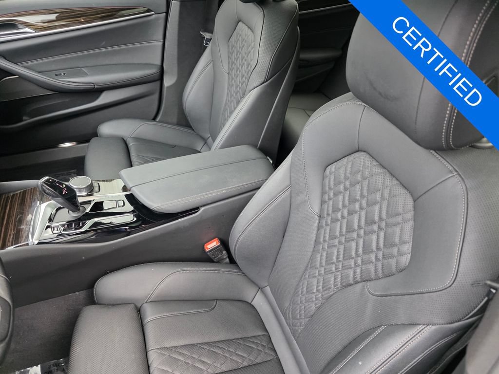 Certified 2023 BMW 530i w/ Premium Package RWD image 11