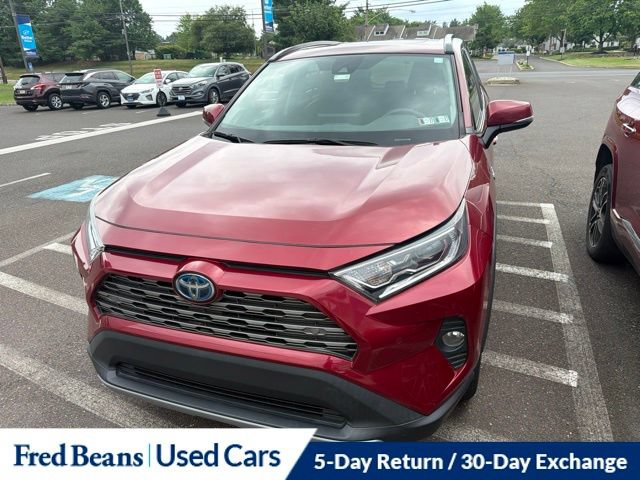 Used 2021 Toyota RAV4 Limited AWD/4WD image 1