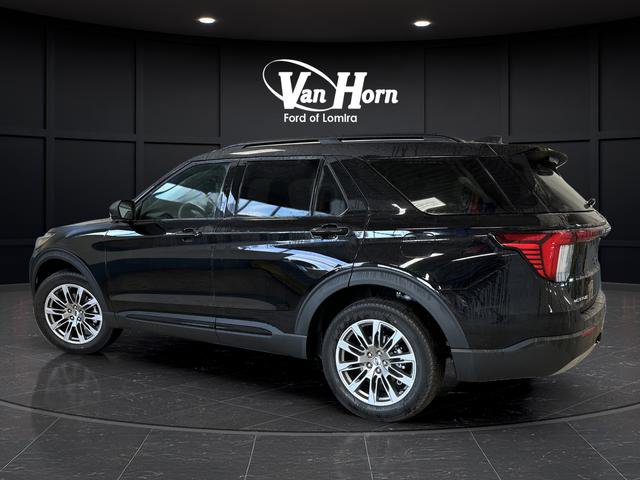 New 2026 Ford Explorer Active w/ Active Comfort Package image 3