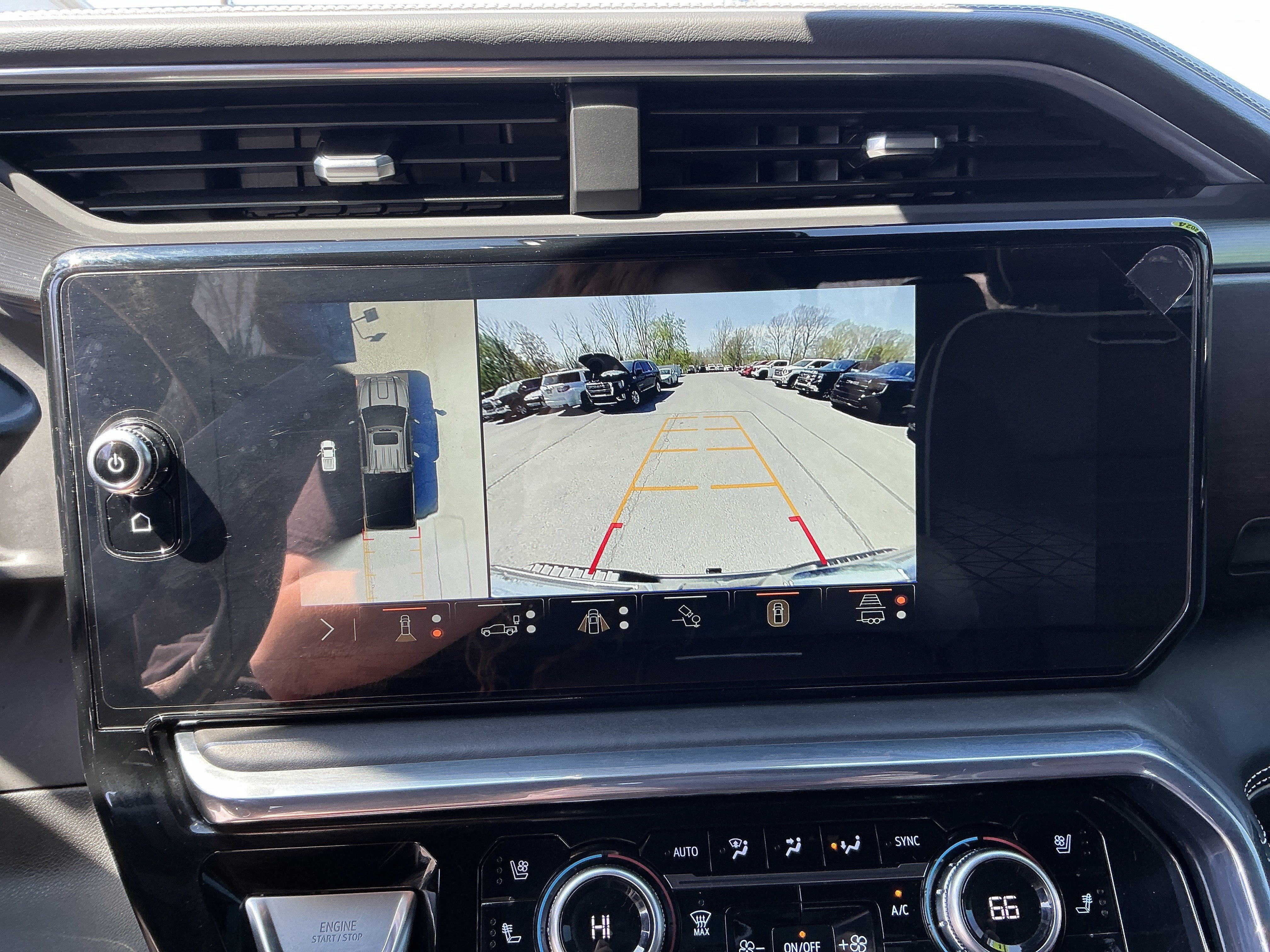 Used 2024 GMC Sierra 2500 Denali Ultimate AWD/4WD image 24