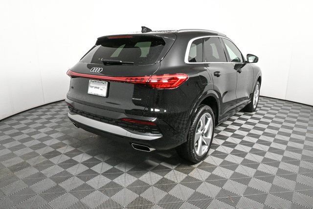 New 2025 Audi Q5 Premium Plus image 3