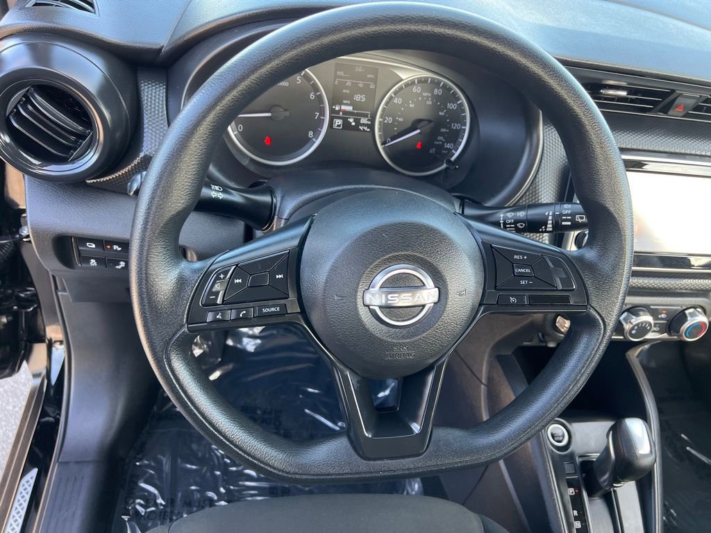 Used 2024 Nissan Kicks S FWD image 15