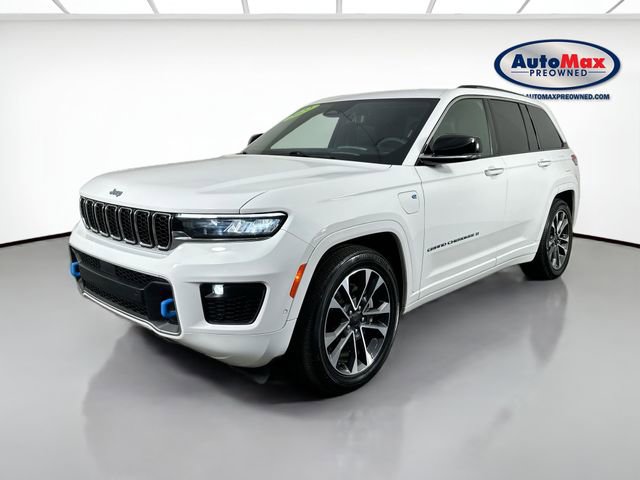 Used 2022 Jeep Grand Cherokee Overland w/ Luxury Tech Group IV AWD/4WD image 5