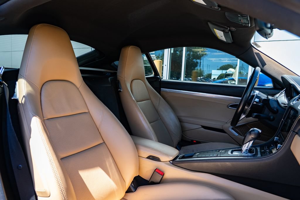 Used 2018 Porsche 718 Cayman RWD image 18