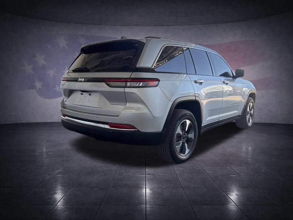 Used 2022 Jeep Grand Cherokee Limited 4xe AWD/4WD image 5