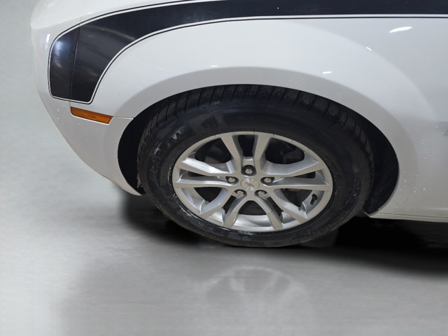 Used 2013 Chevrolet Camaro LT RWD image 23